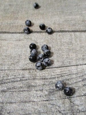 Steinperlen Perlen Edelstein Schneeflocken-Obsidian grau schwarz 4mm - MONDSPINNE