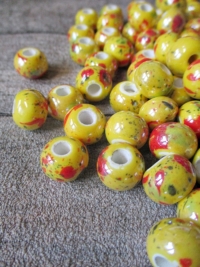 Porzellanperlen Großlochperlen handgefertigt gelb perlig 12x9 mm Lochgröße 4 mm - MONDSPINNE