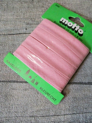 Biaisband Biasband Schrägband 12 mm 5 m nahtlos naadloos farbecht kleurecht rosa - MONDSPINNE