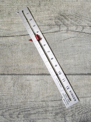 Maßschiene Näh- und Stricklineal 12 cm Metall Kunststoff Singer - MONDSPINNE