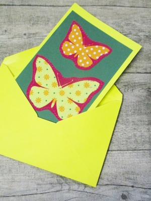 Grußkarte Klappkarte Schmetterlinge dunkelgrün-gelb - MONDSPINNE