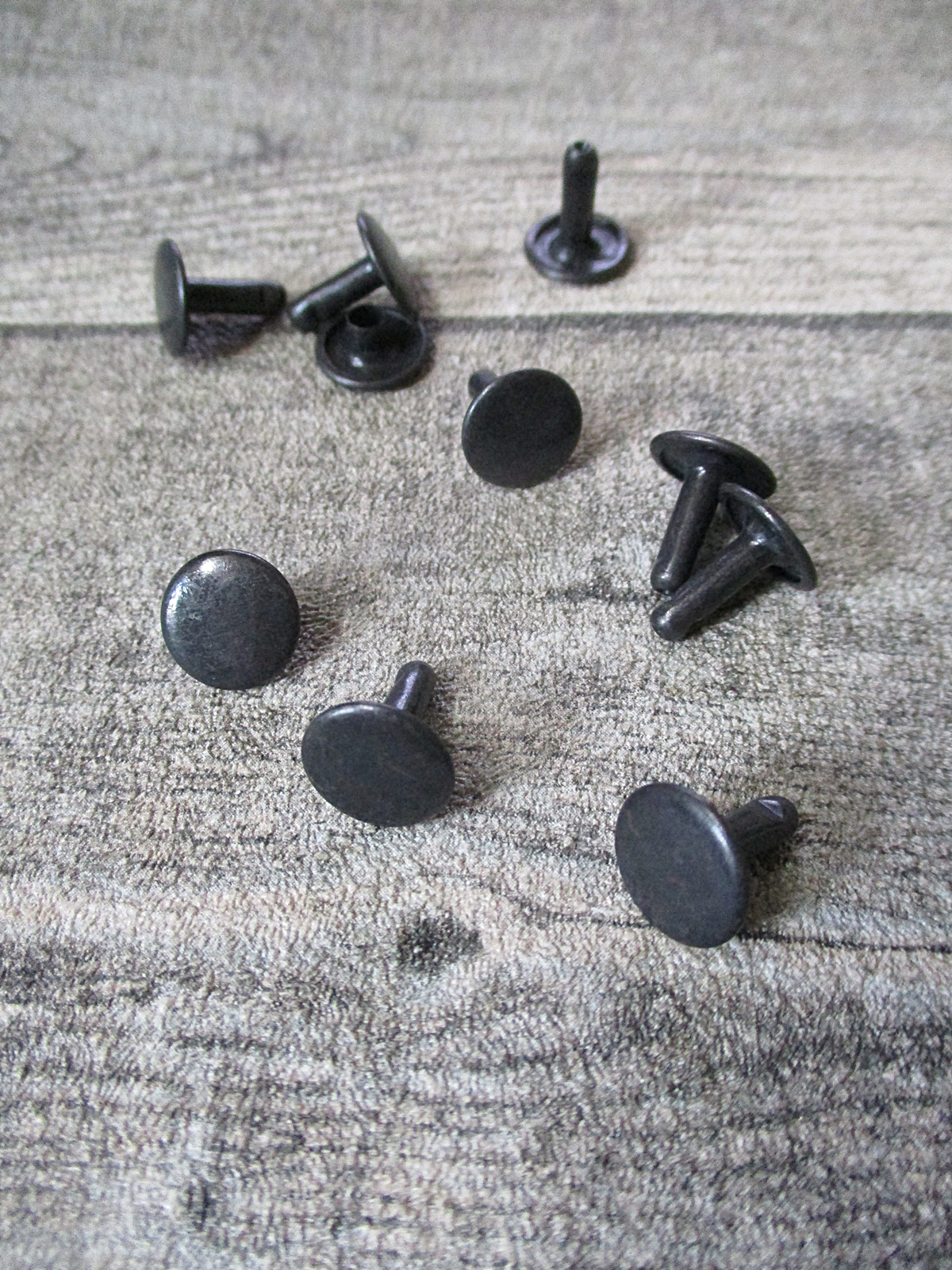 Kunststoff Nieten schwarz 5 mm